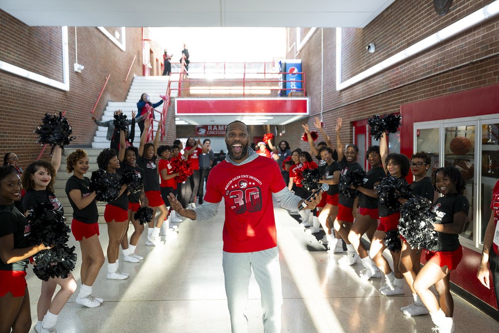 cheerleaders, host